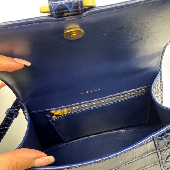 BALENCIAGA Hourglass Small Shiny Croc Bag in Dark Blue - Picture 7 of 8